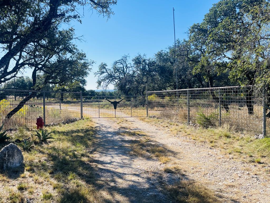 1031 Shin Oak Listing Cover Image