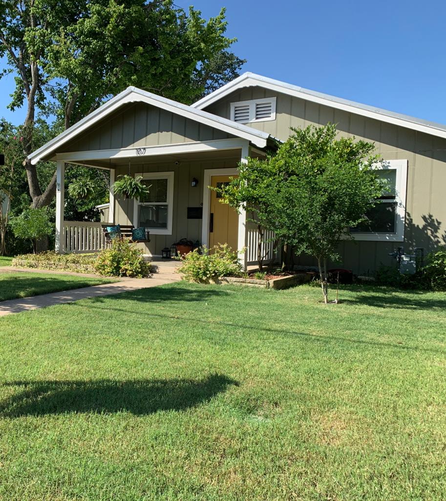 107 Morse St Fredericksburg, TX