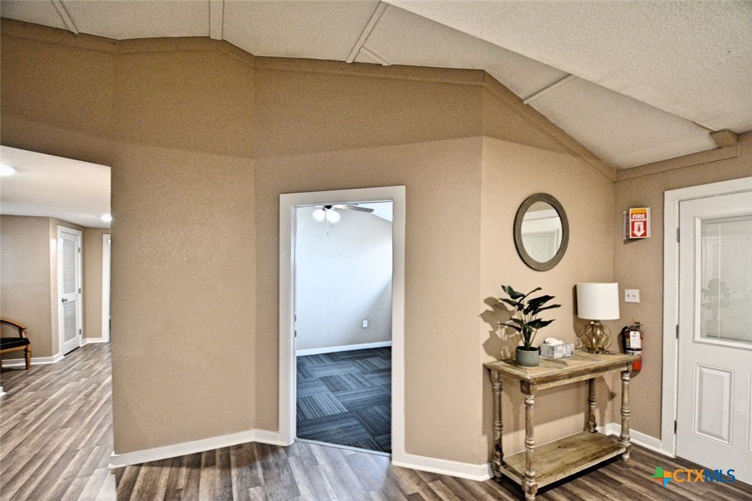 1111 Walnut Listing Cover Image