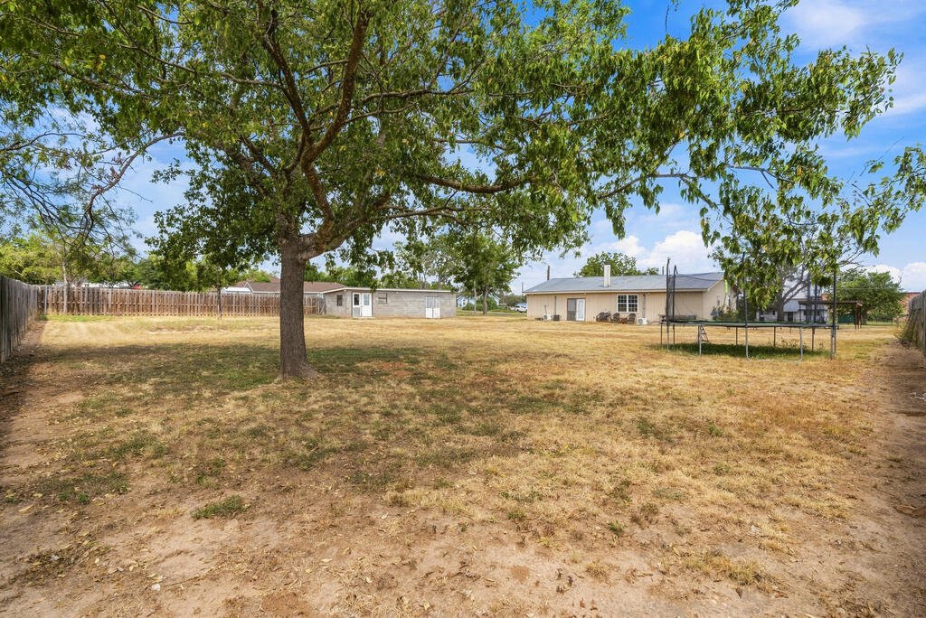 1116 Thiele Lane Listing Cover Image