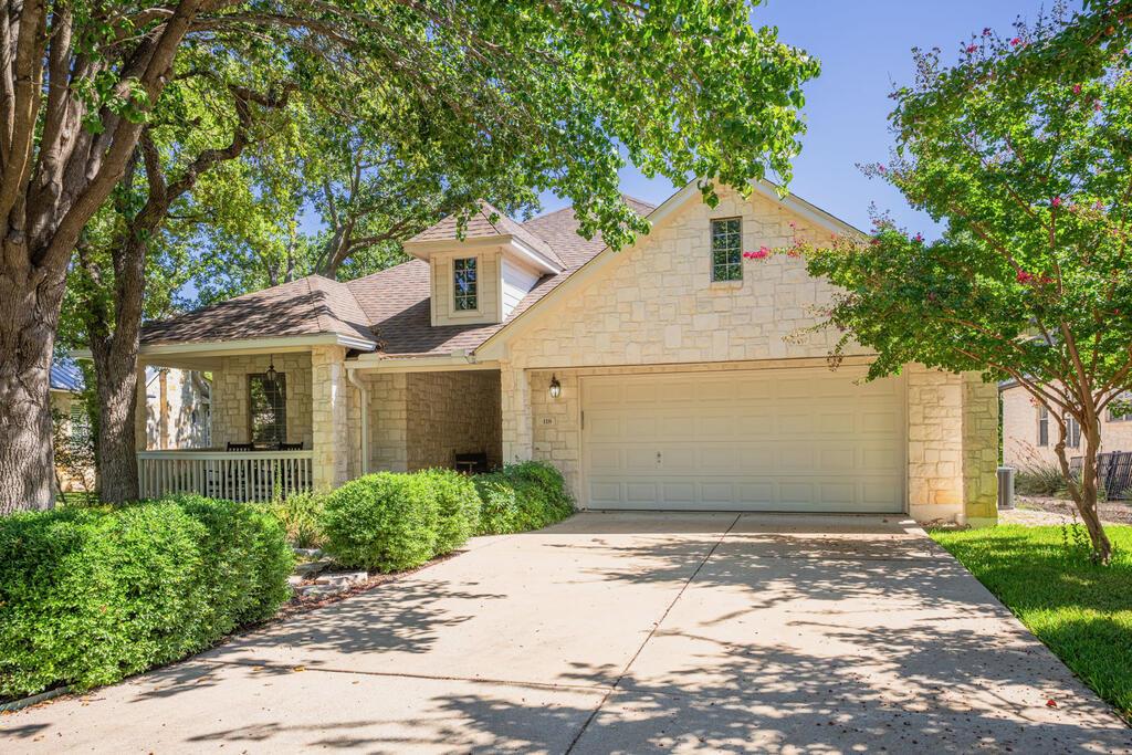 118 Creekview Dr Listing Cover Image
