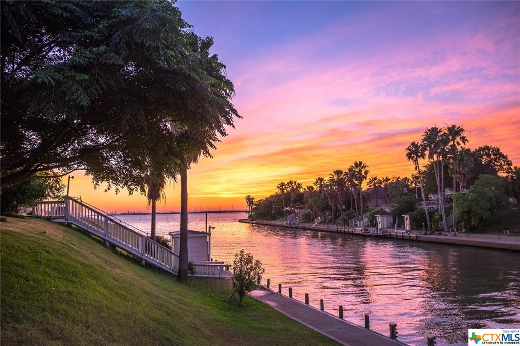 124 Harbor Port Lavaca, TX