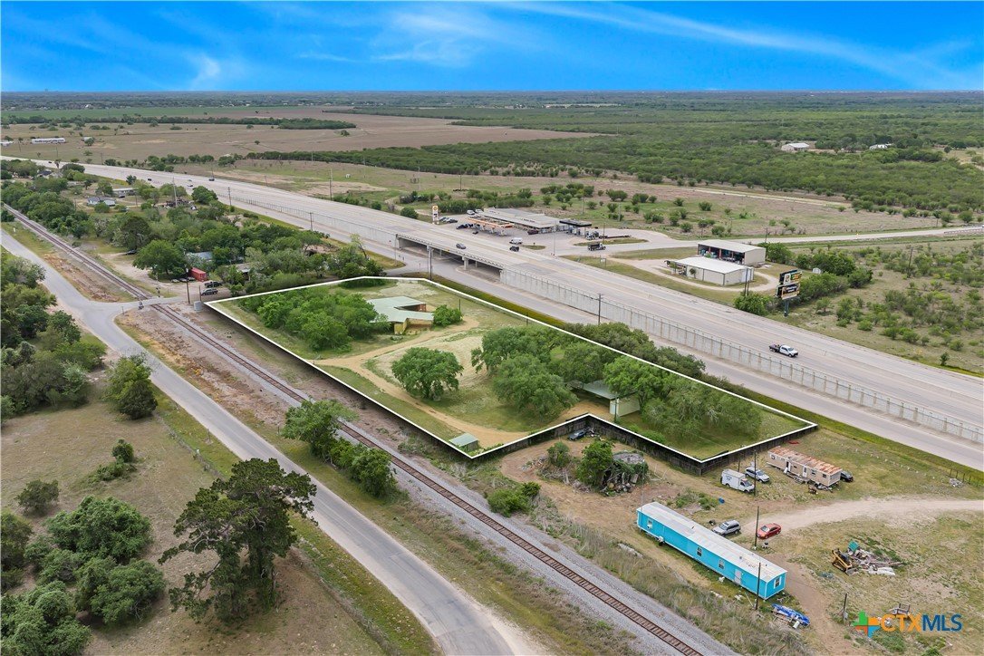 13644 Hwy 87 N Listing Cover Image