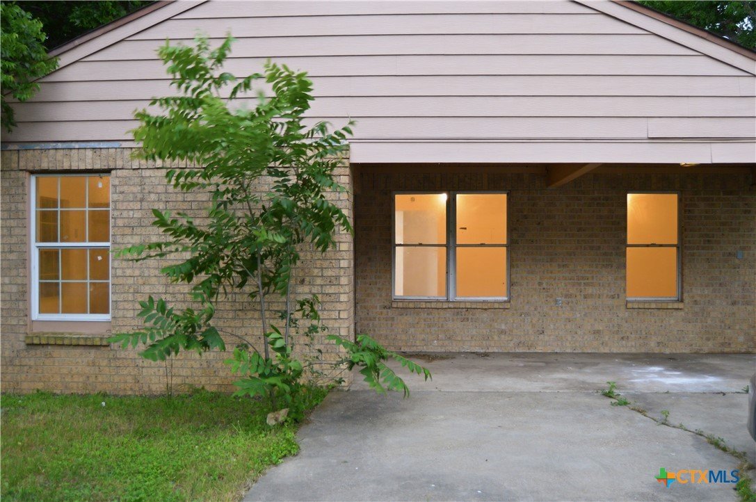 1414 Duncan Listing Cover Image