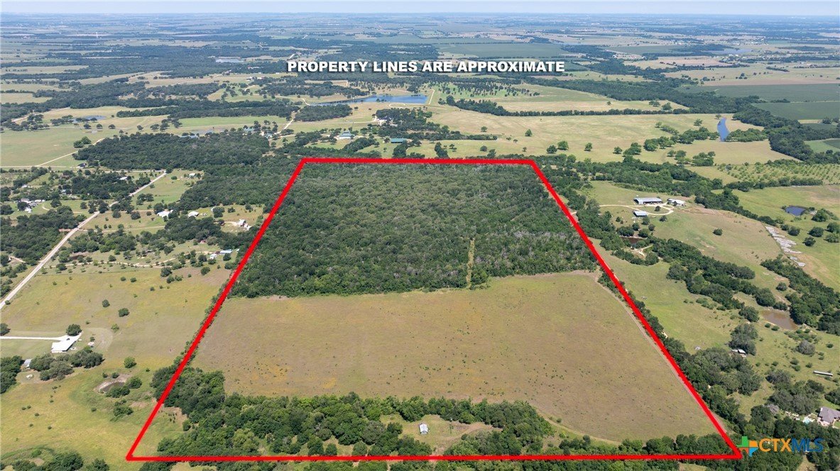1717 County Road 402 Listing Cover Image