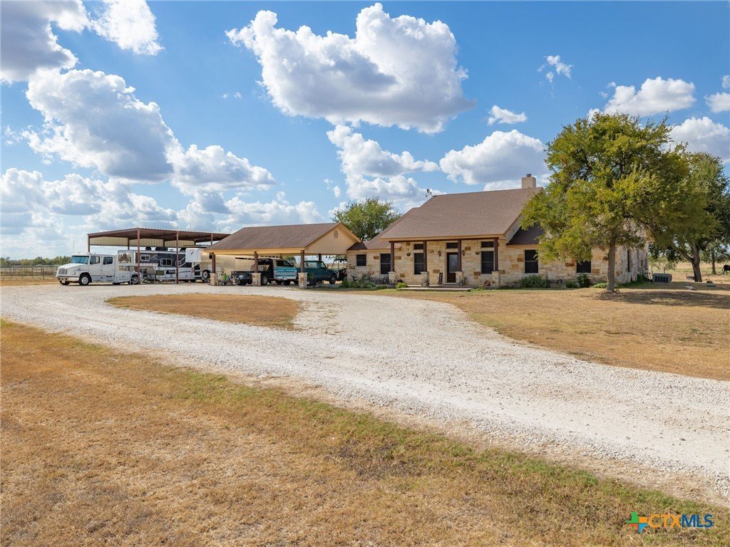 1801 County Road 470 Listing Cover Image