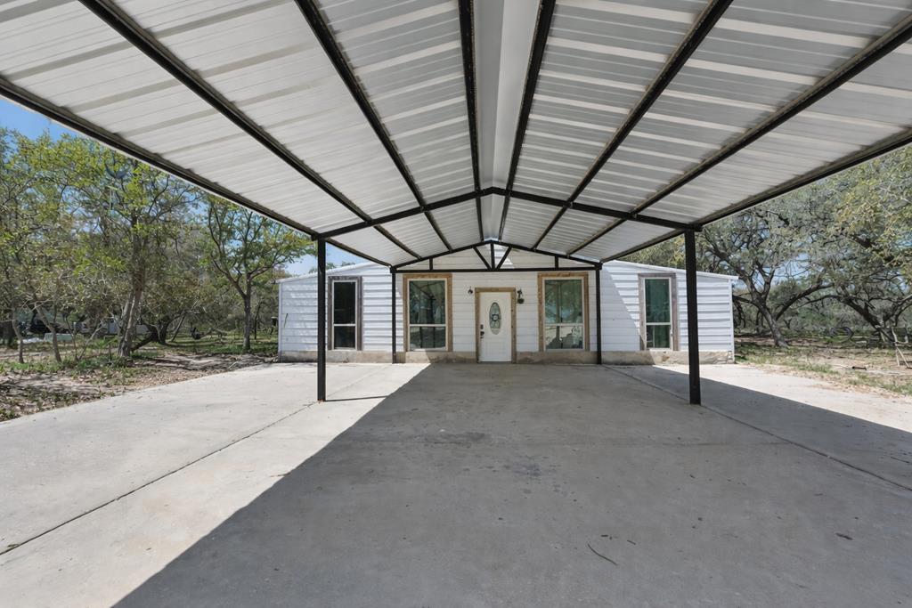 21633 Jett Rd Listing Cover Image