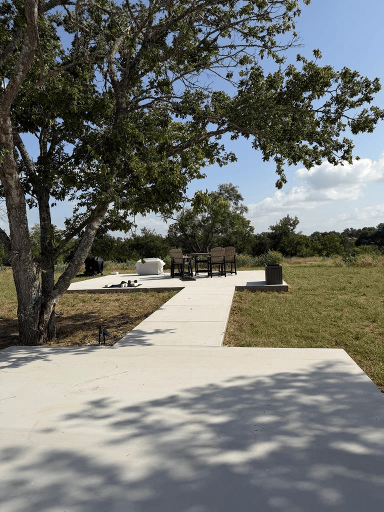232 Resort Ct Listing Cover Image