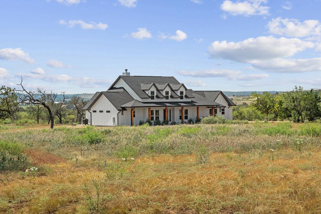 234 Far View Dr Listing Cover Image
