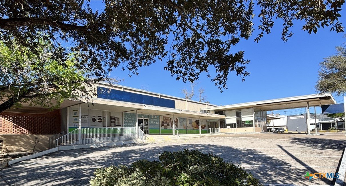 256 Court Listing Cover Image