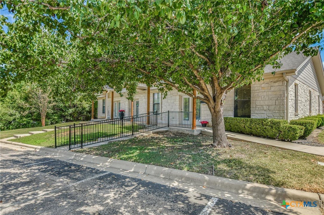 3000 Joe Dimaggio Listing Cover Image