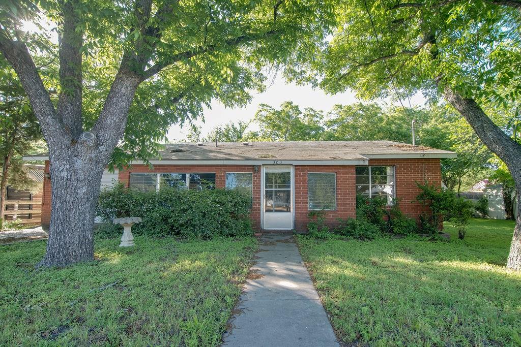 303 Orange St Listing Cover Image