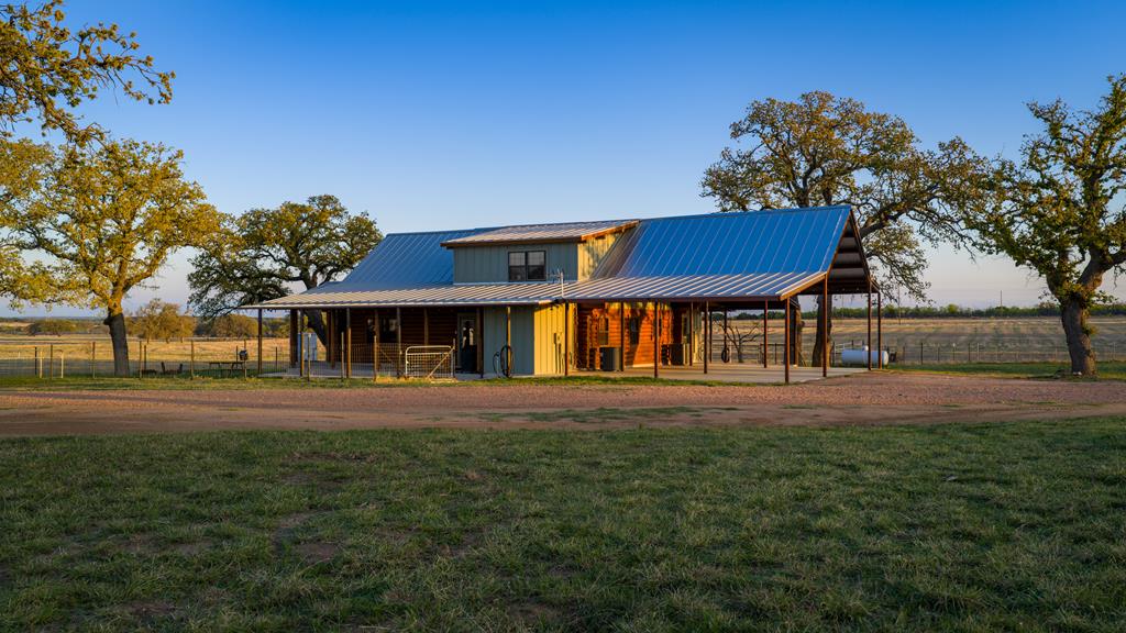 348 Blau Lane Listing Cover Image