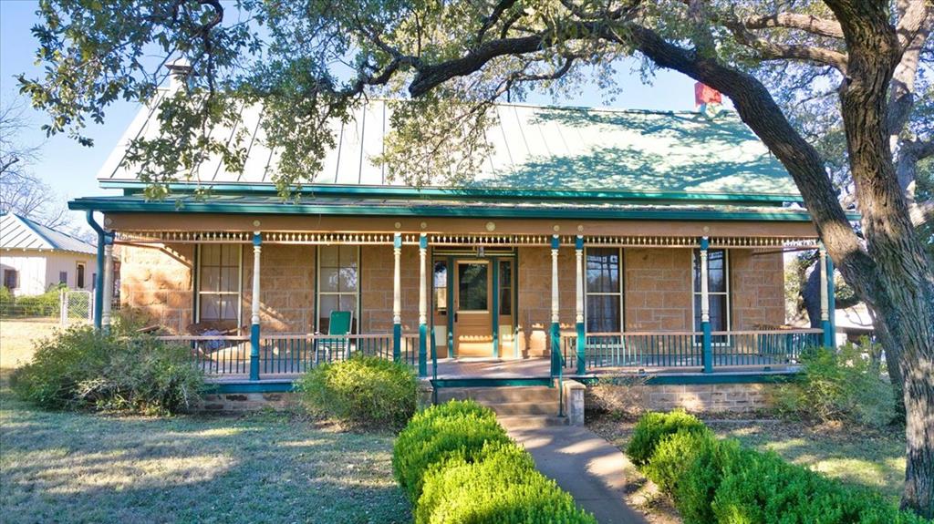 424 Moody Listing Cover Image