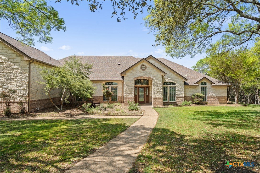 4826 Lago Vista Listing Cover Image