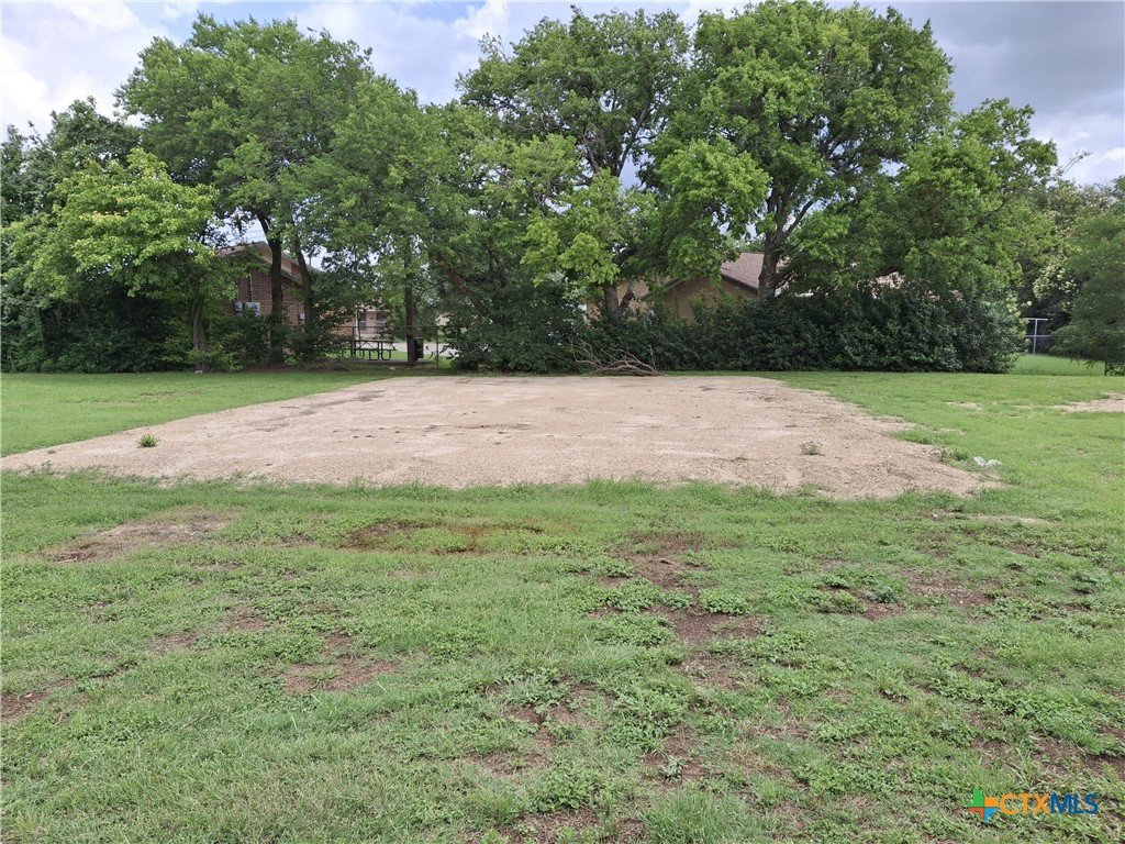 488 Avenue R Listing Cover Image