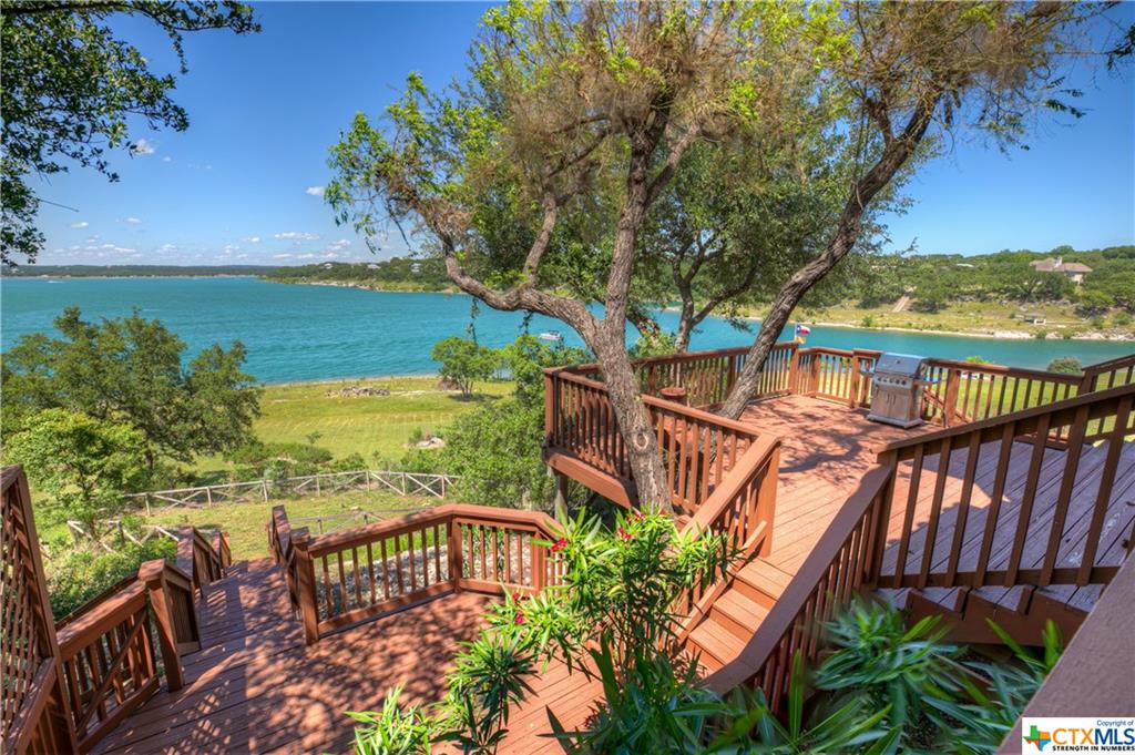 558 Oak Shores Drive Canyon Lake, TX 78133 380297