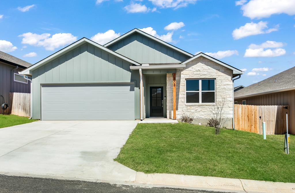 708 Wedgewood Lane Listing Cover Image