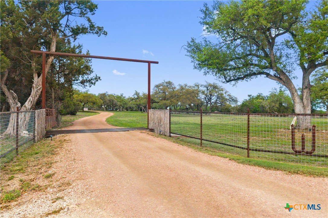 7503 Us Hwy 290 Listing Cover Image