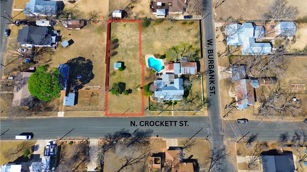 906 Crockett St Listing Cover Image