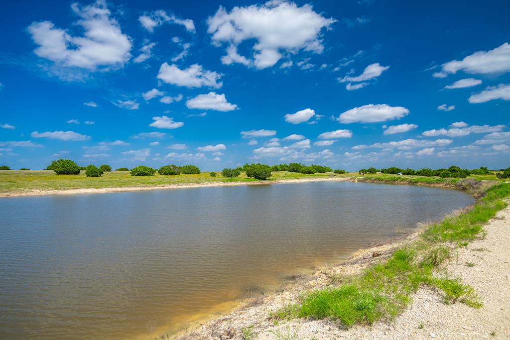 9750 Fm 243 Listing Cover Image