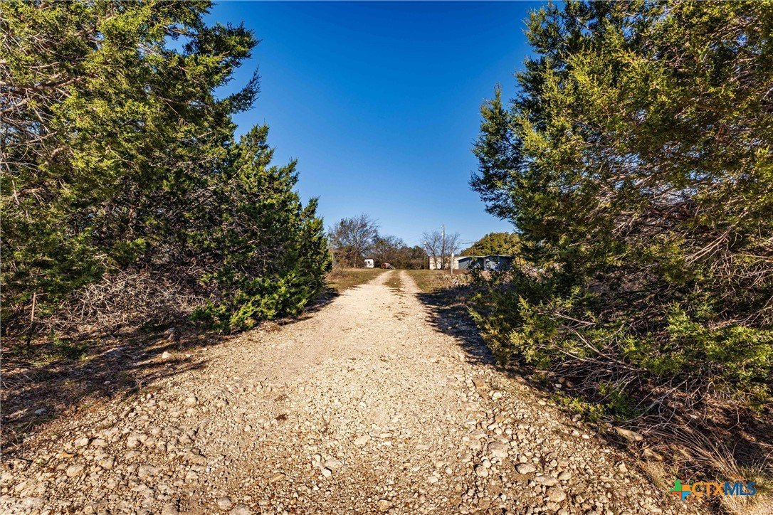 null Straws Mill Rd Listing Cover Image